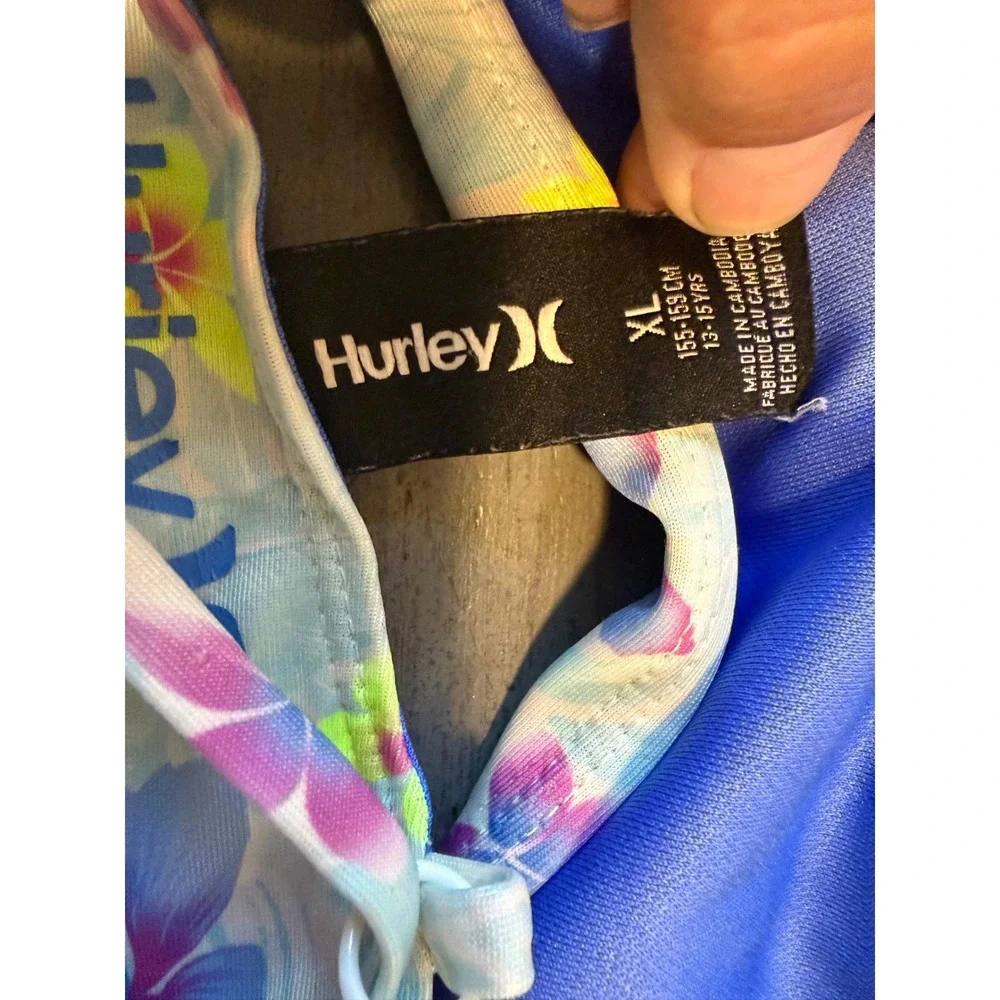 Hurley girls one